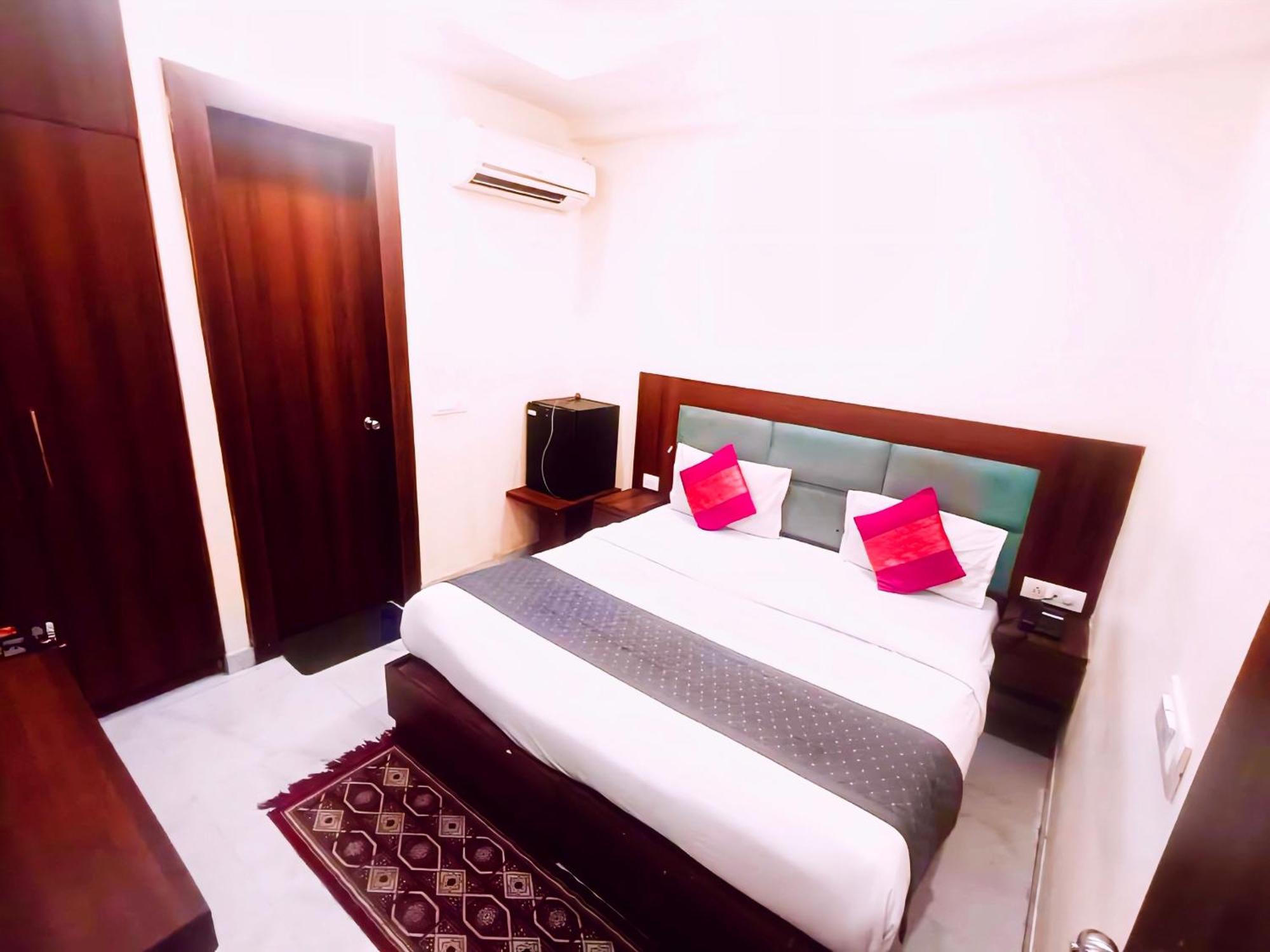 Hotel Shiva International Near By Igi Airport New Delhi Eksteriør bilde