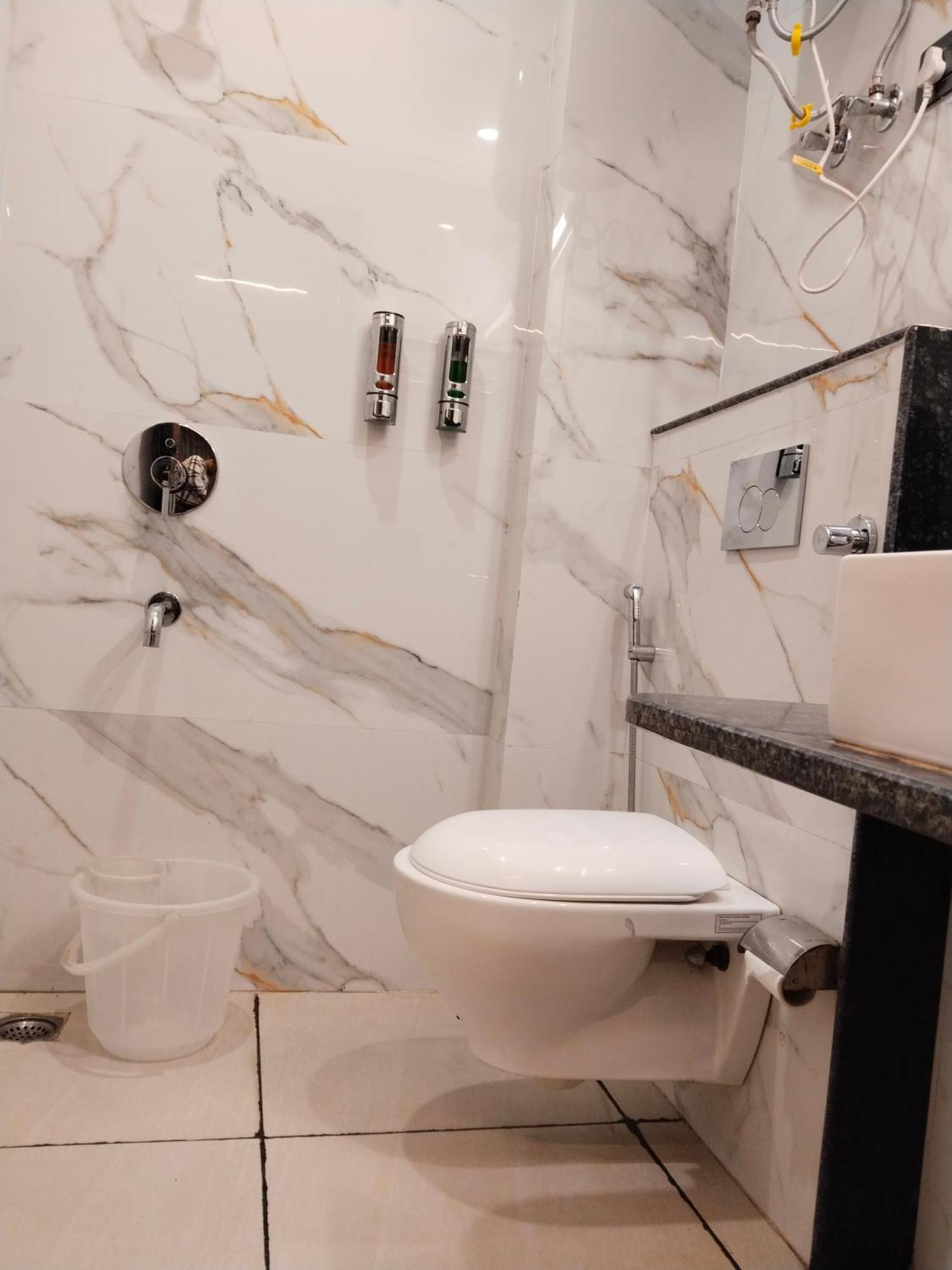 Hotel Shiva International Near By Igi Airport New Delhi Eksteriør bilde